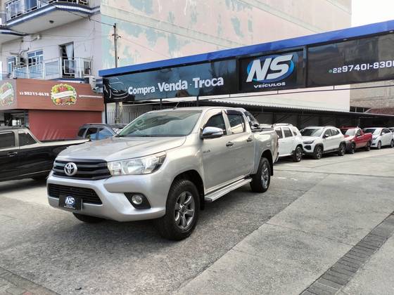 TOYOTA HILUX 2.8 NARROW 4X4 CD 16V DIESEL 4P MANUAL TOYOTA HILUX 2.8 NARROW 4X4 CD 16V DIESEL 4P MANUAL